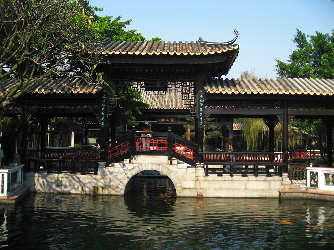 广东省著名古建筑旅游景点图片欣赏  第6张
