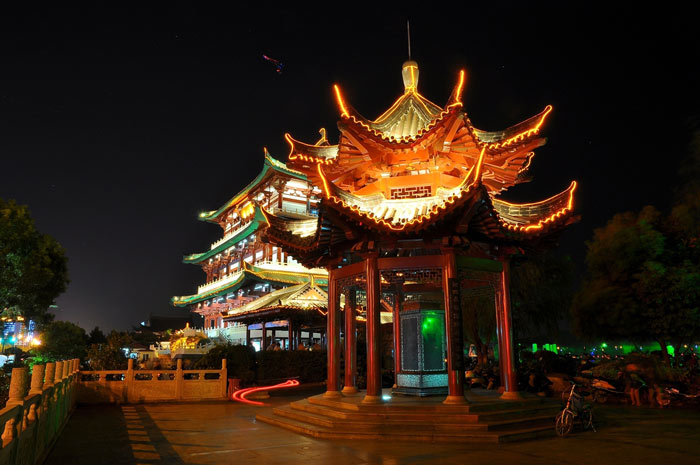 湖南省长沙杜甫江阁古建筑照明设计  第2张
